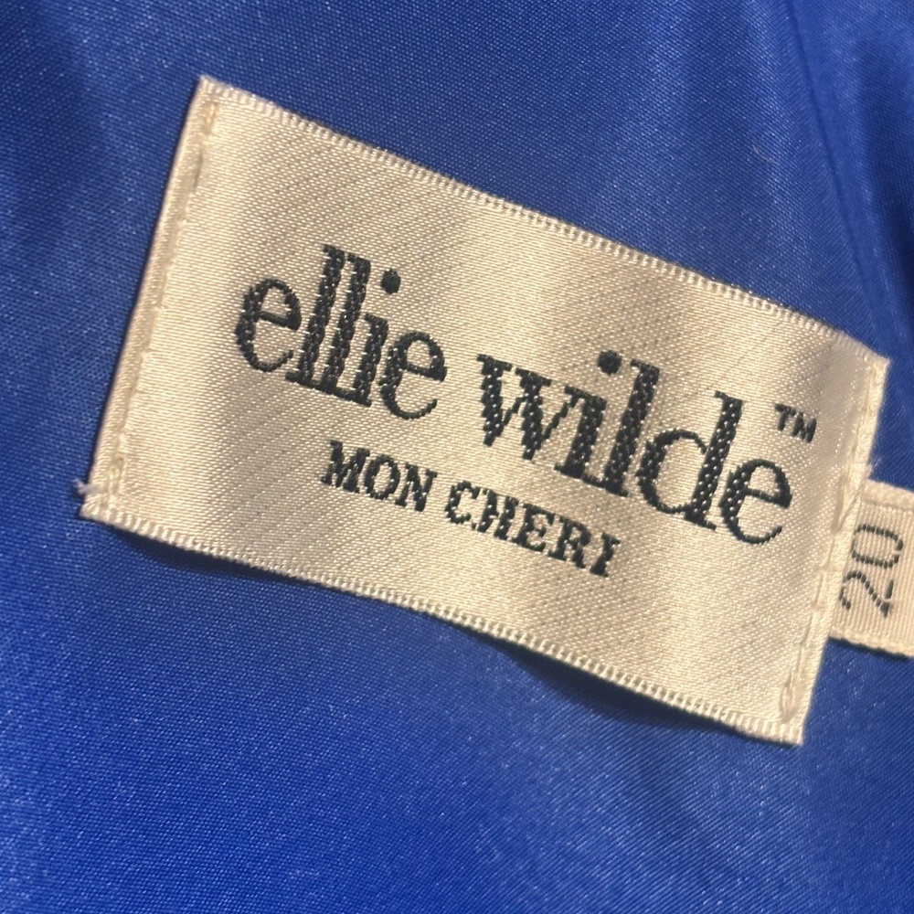 Ellie Wild By Mon Cheri Charmeuse Prom Gown Royal Blue Sz 20 - Picture 6 of 8
